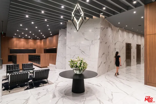1200 S Figueroa Street E1625, Los Angeles, California 90015