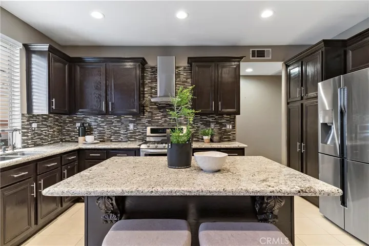 11685 Leihy Avenue, Tustin, California 92782