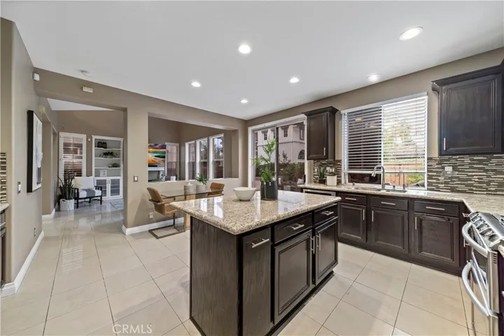 11685 Leihy Avenue, Tustin, California 92782