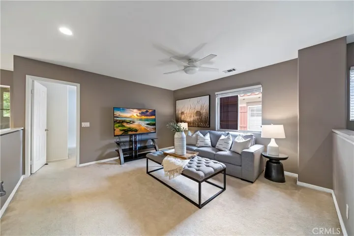 11685 Leihy Avenue, Tustin, California 92782