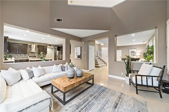 11685 Leihy Avenue, Tustin, California 92782
