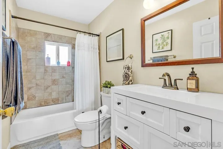 1585 Halo St, San Diego, California 92154