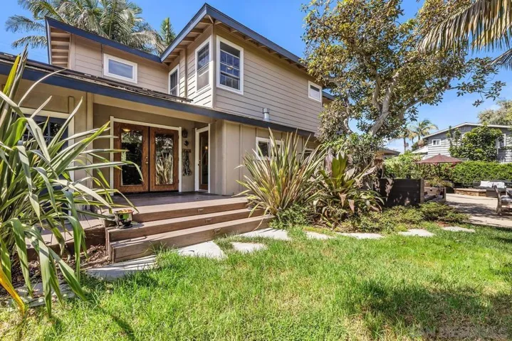 438 S Nardo Ave., Solana Beach, California 92075