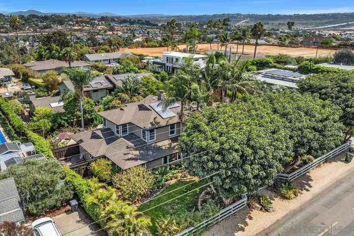 438 S Nardo Ave., Solana Beach, California 92075