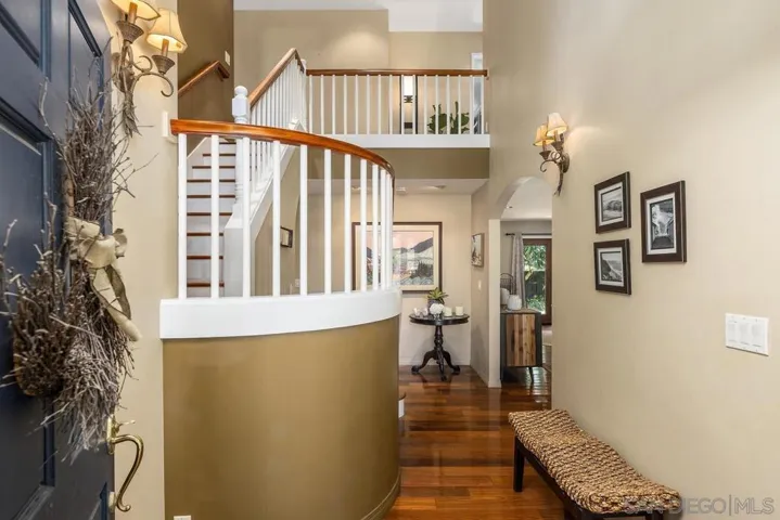 438 S Nardo Ave., Solana Beach, California 92075