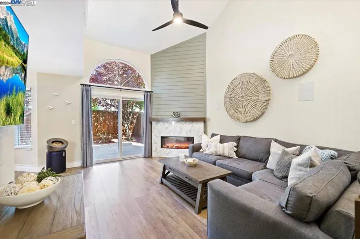 340 Winterwind Cir, San Ramon, California 94583