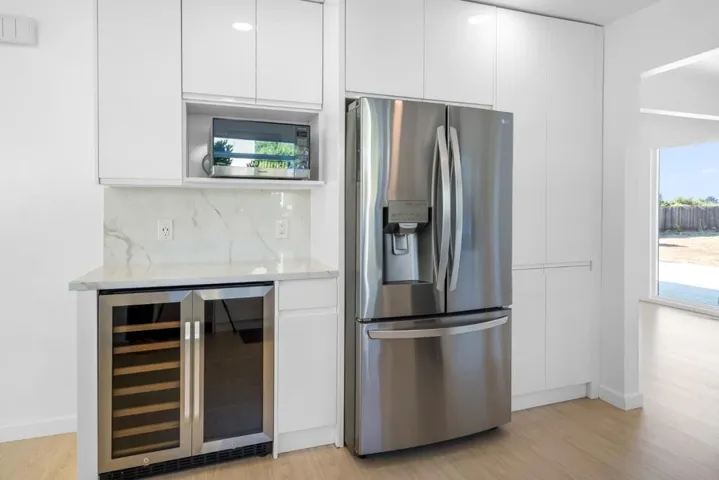 2748 Waltham Cross Street, Belmont, California 94002