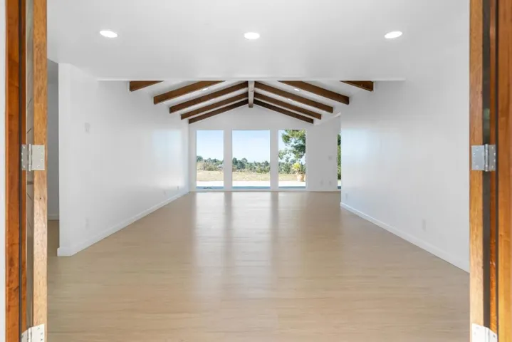 2748 Waltham Cross Street, Belmont, California 94002
