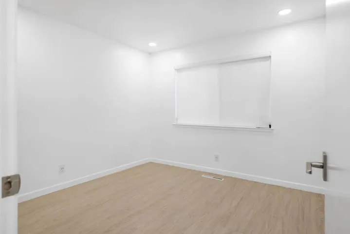 2748 Waltham Cross Street, Belmont, California 94002