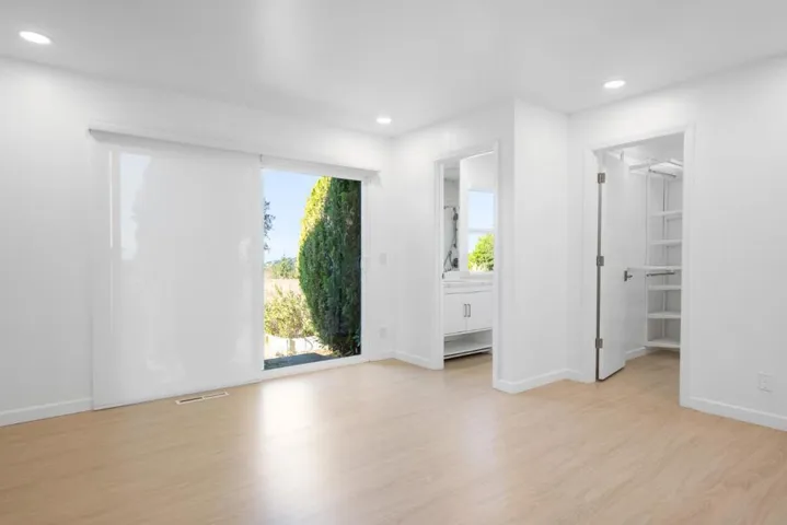 2748 Waltham Cross Street, Belmont, California 94002
