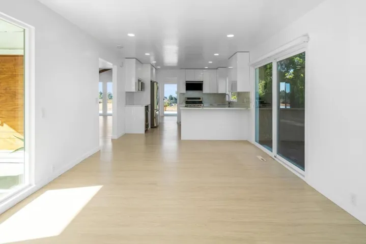 2748 Waltham Cross Street, Belmont, California 94002