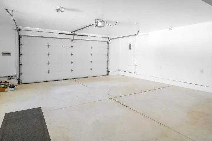 2748 Waltham Cross Street, Belmont, California 94002