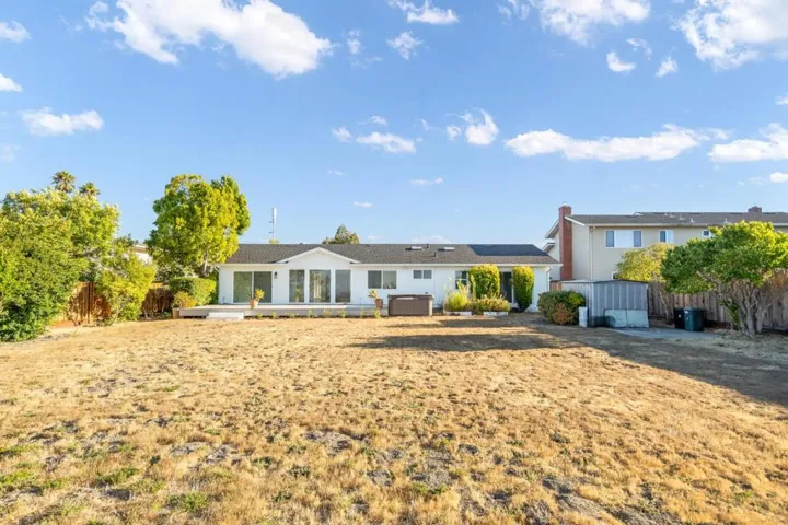 2748 Waltham Cross Street, Belmont, California 94002