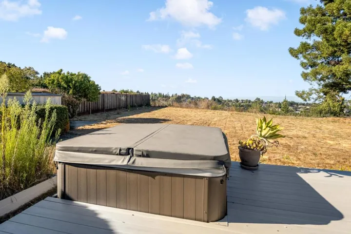 2748 Waltham Cross Street, Belmont, California 94002