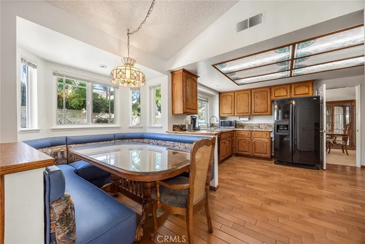 1821 Via Luna Drive, La Habra Heights, California 90631