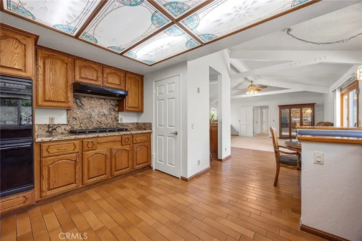 1821 Via Luna Drive, La Habra Heights, California 90631