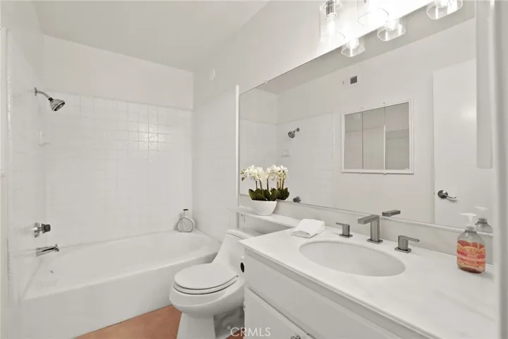 19061 Woodland Way, Lake Forest, California 92679