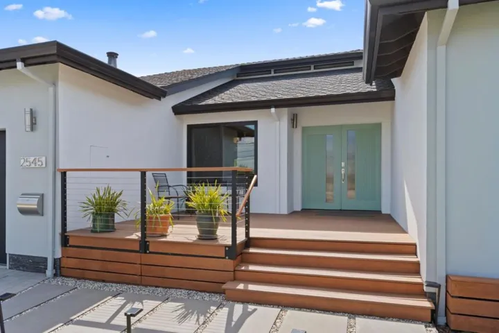 2545 Eaton Avenue, San Carlos, California 94070
