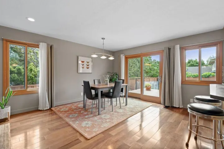 2545 Eaton Avenue, San Carlos, California 94070