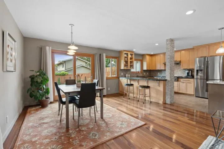 2545 Eaton Avenue, San Carlos, California 94070