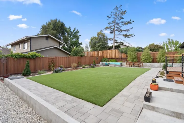 2545 Eaton Avenue, San Carlos, California 94070