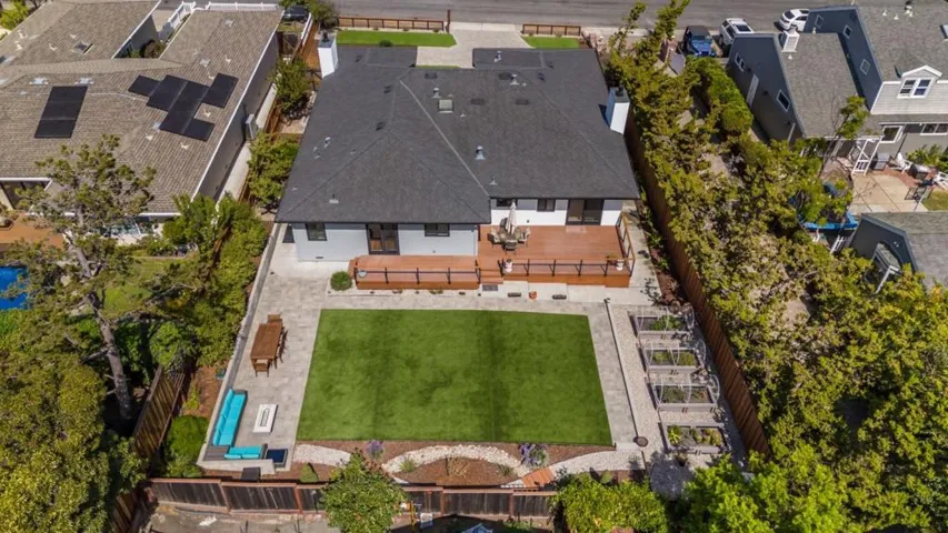 2545 Eaton Avenue, San Carlos, California 94070