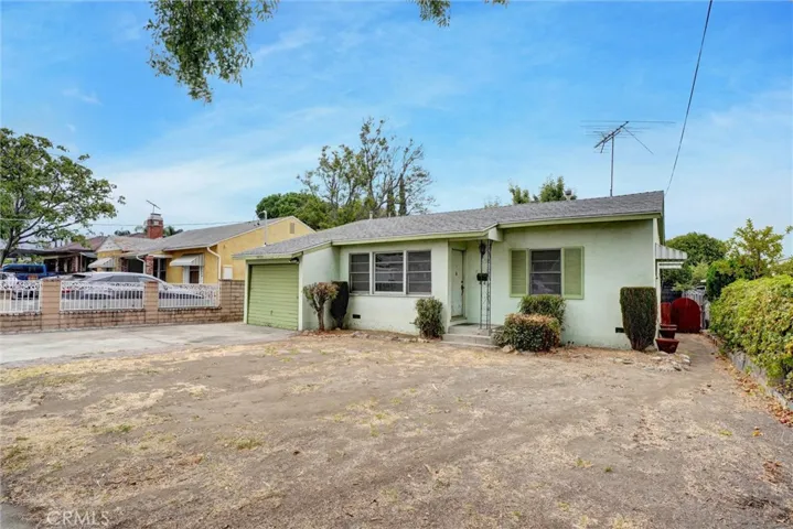 14047 Beaver Street, Sylmar, California 91342
