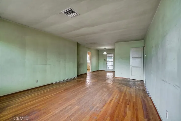 14047 Beaver Street, Sylmar, California 91342