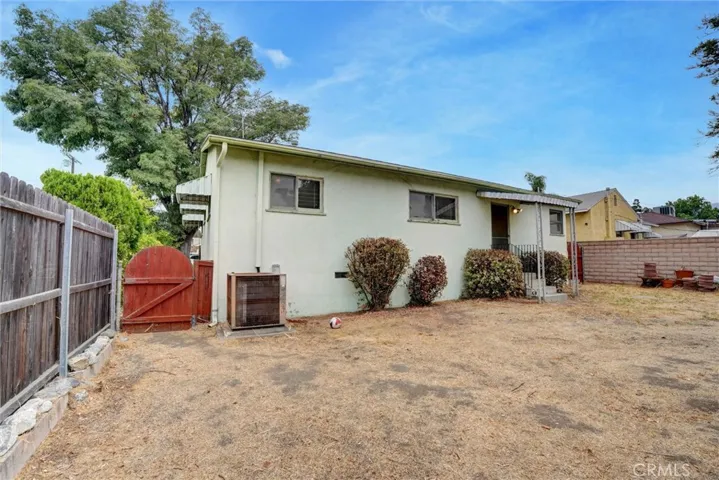 14047 Beaver Street, Sylmar, California 91342