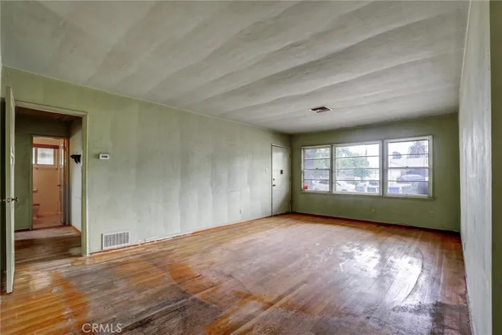 14047 Beaver Street, Sylmar, California 91342