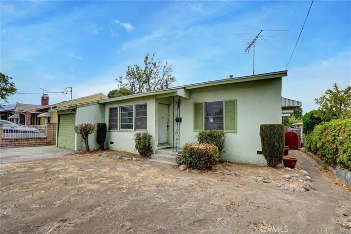 14047 Beaver Street, Sylmar, California 91342