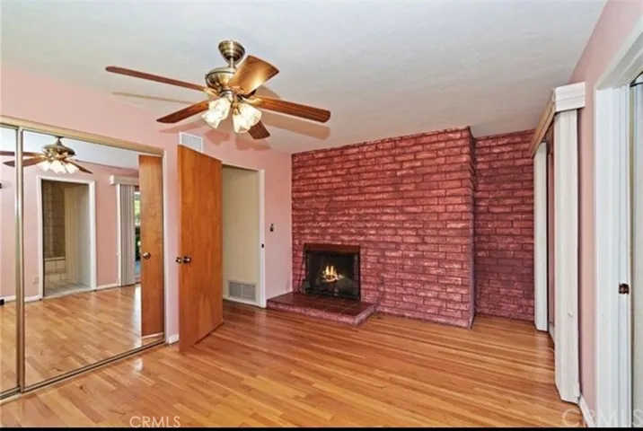 2121 W Niobe Avenue, Anaheim, California 92804