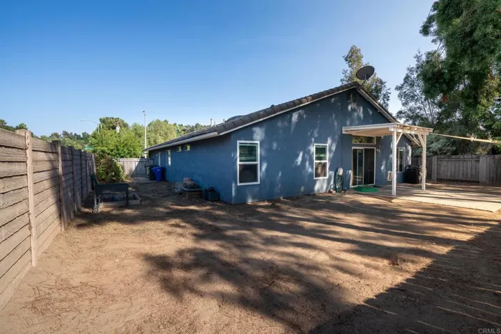 103 S Mercedes Rd., Fallbrook, California 92028