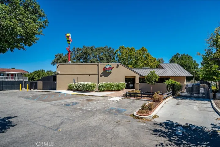1144 Black Oak Drive, Paso Robles, California 93446