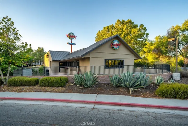 1144 Black Oak Drive, Paso Robles, California 93446
