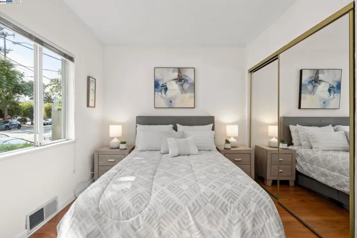 2548 Macarthur Blvd, Oakland, California 94602