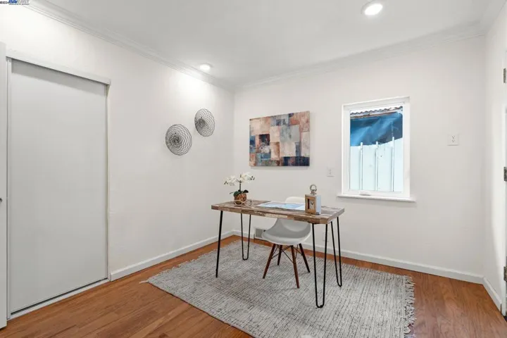 2548 Macarthur Blvd, Oakland, California 94602