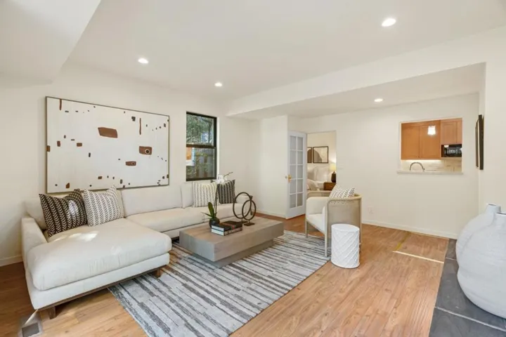 339 Kellogg Avenue, Palo Alto, California 94301