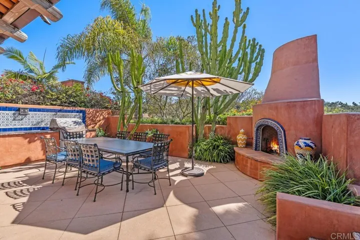 6113 Valencia Villas 3b-1, Rancho Santa Fe, California 92067