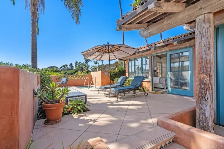 6113 Valencia Villas 3b-1, Rancho Santa Fe, California 92067