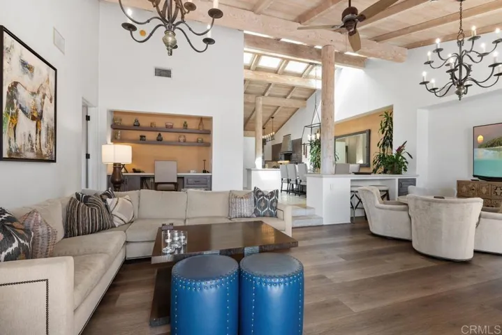 6113 Valencia Villas 3b-1, Rancho Santa Fe, California 92067