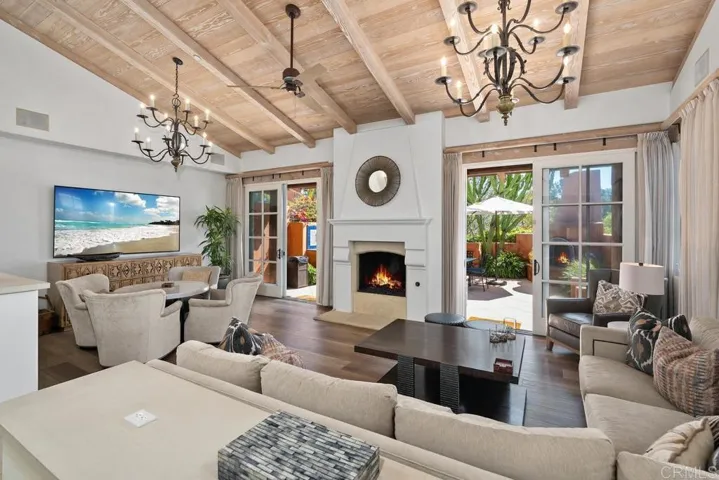 6113 Valencia Villas 3b-1, Rancho Santa Fe, California 92067