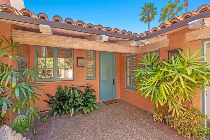 6113 Valencia Villas 3b-1, Rancho Santa Fe, California 92067