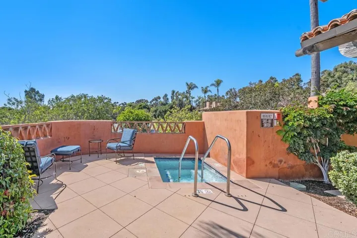 6113 Valencia Villas 3b-1, Rancho Santa Fe, California 92067