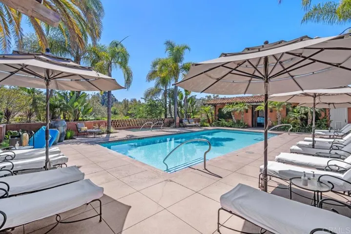 6113 Valencia Villas 3b-1, Rancho Santa Fe, California 92067
