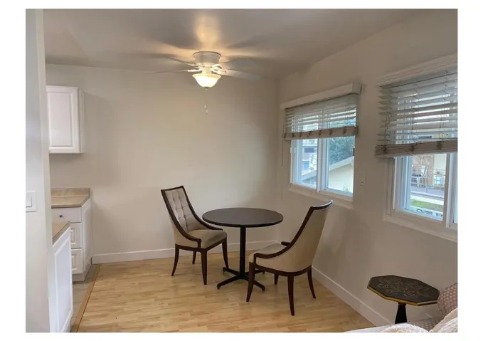 8219 W Manchester Avenue W 2, Playa Del Rey, California 90293