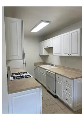 8219 W Manchester Avenue W 2, Playa Del Rey, California 90293