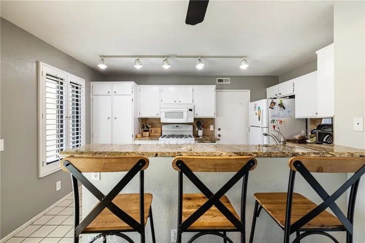 5395 Birchcroft Street 174, Simi Valley, California 93063