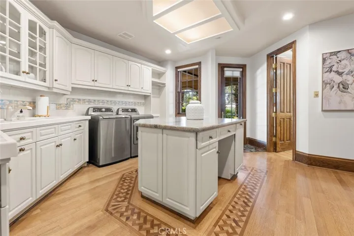5911 W Prospect Drive, Visalia, California 93291