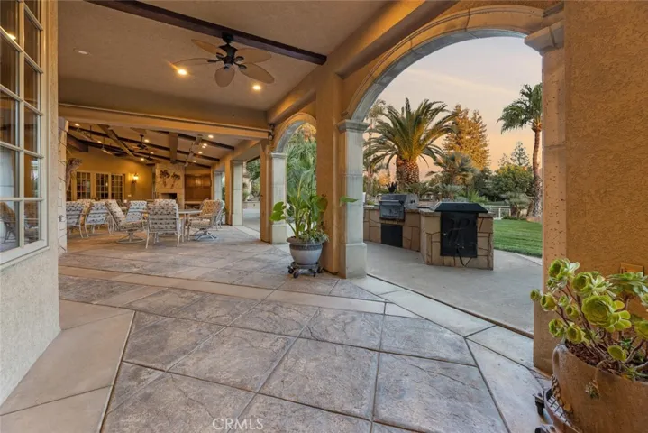 5911 W Prospect Drive, Visalia, California 93291